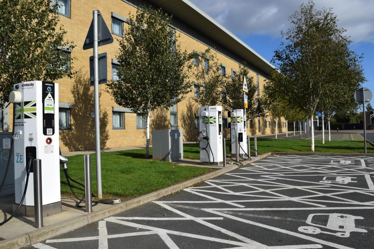 Days Inn Wetherby Esterno foto
