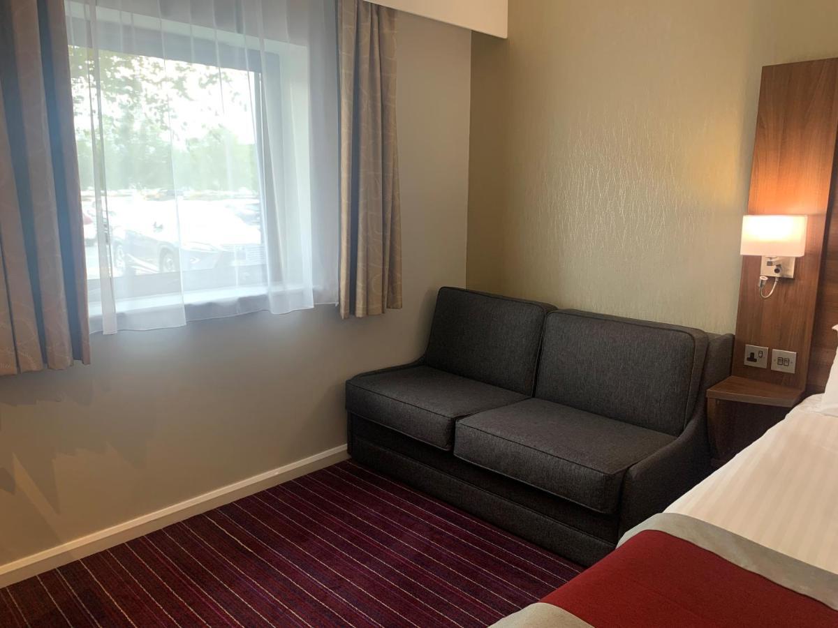Days Inn Wetherby Esterno foto