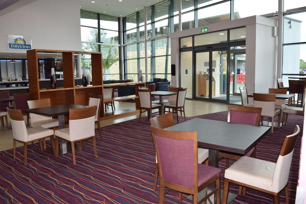 Days Inn Wetherby Esterno foto