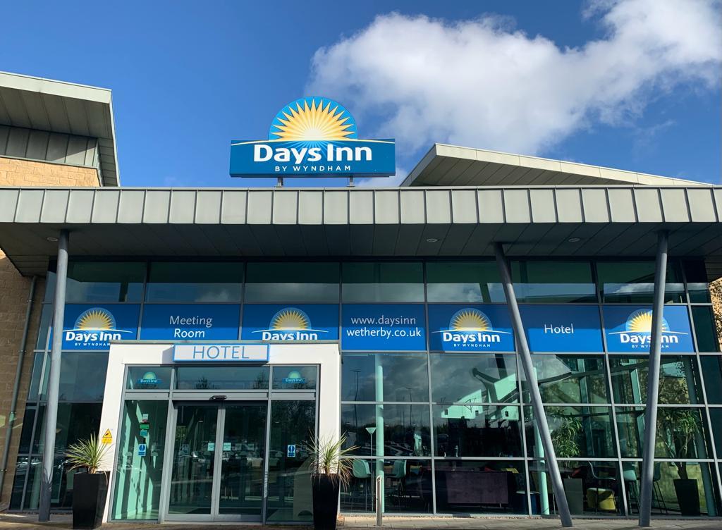 Days Inn Wetherby Esterno foto