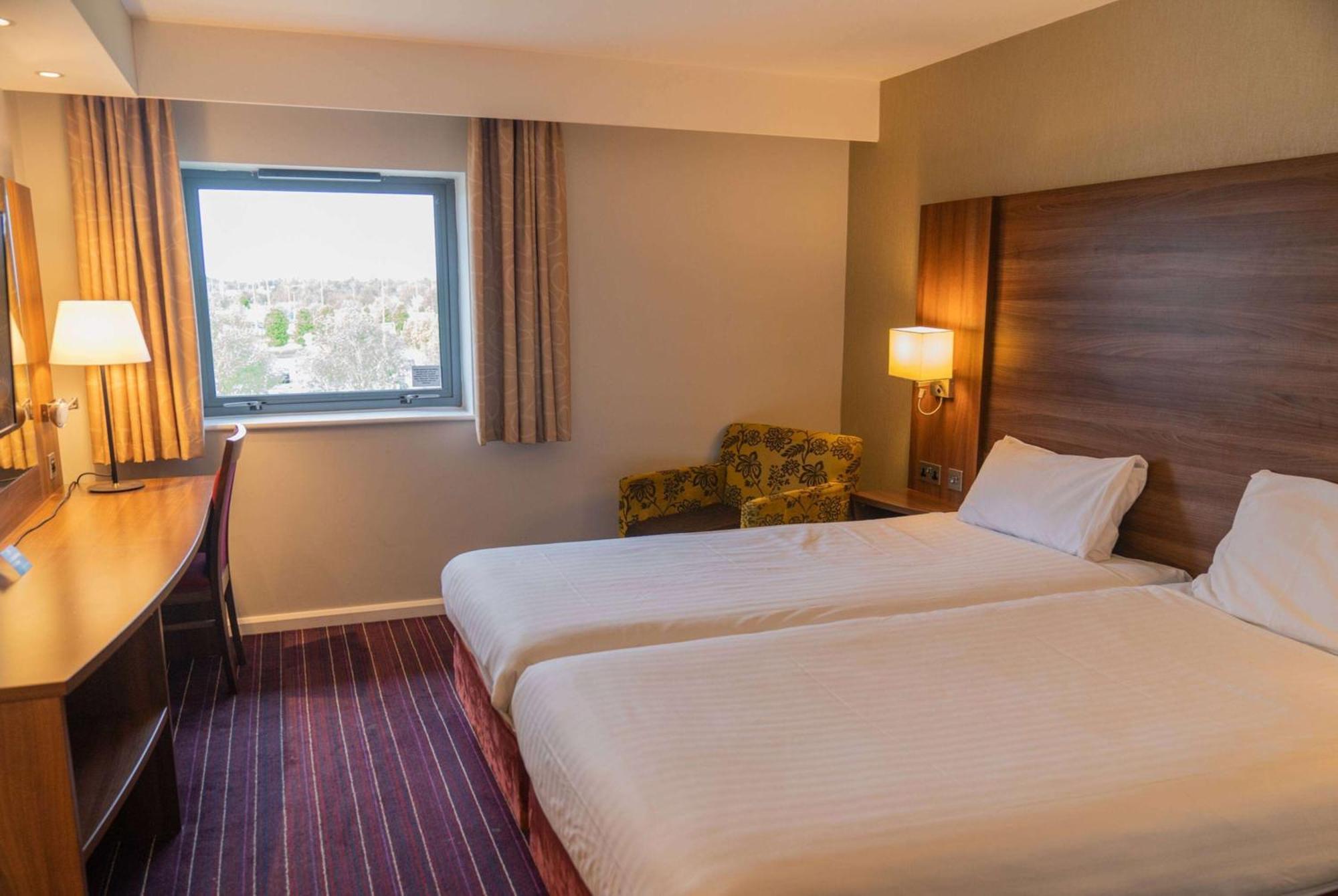 Days Inn Wetherby Esterno foto